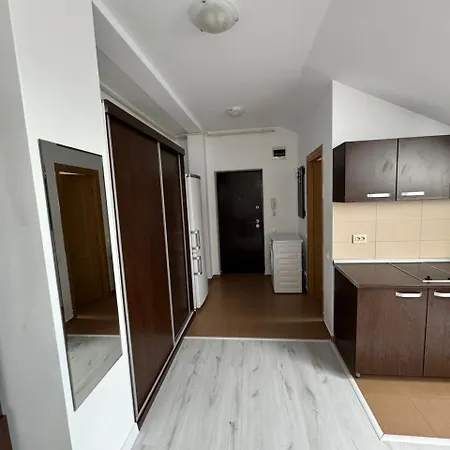 Cosy Quiet By Ani Apartman *