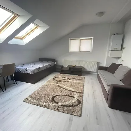 Apartman Cosy Quiet By Ani
