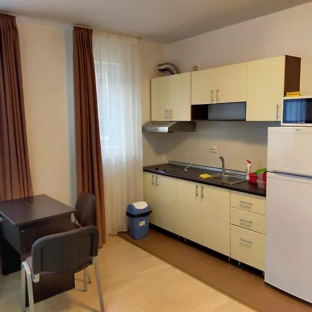 Cosy Quiet By Ani Apartament *